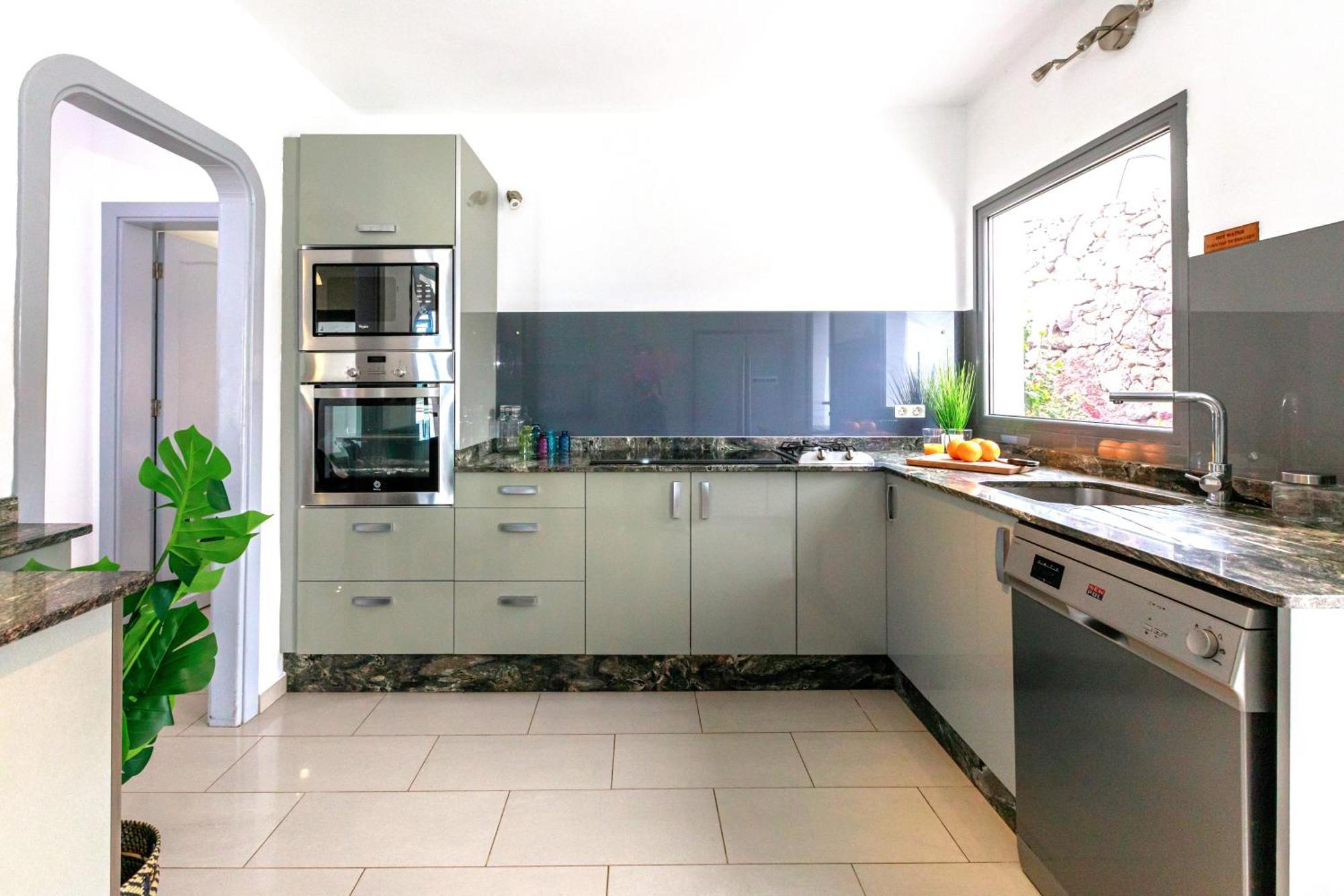Luxus Villa Mit 5 Schlafzimmern, Heated Pool, Ps4, Fitnessraum Tabayesco ภายนอก รูปภาพ